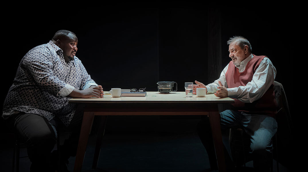 Άσπρο Μαύρο στο θέατρο Επί Κολωνώ