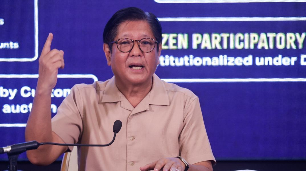 Φιλιππίνες: Ο πρόεδρος Φερδινάντ Μάρκος Τζούνιορ αρνείται τις κατηγορίες της αδελφής του για εθισμό στην κοκαΐνη - Η χώρα συγκλονίζεται από έρευνες για διαφθορά