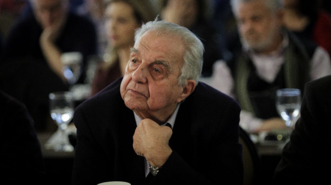 Αλέκος Φλαμπουράρης: Την Πέμπτη στο Πάρκο Ελευθερίας η πολιτική κηδεία 