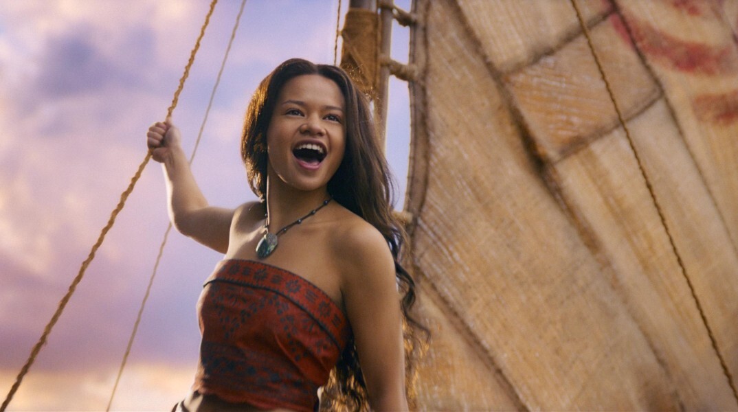 Κυκλοφόρησε το πρώτο trailer της live-action Moana της Disney - Ο Ντουέιν Τζόνσον επιστρέφει ως Μάουι, ενώ τη Μοάνα υποδύεται η 17χρονη Κάθριν Λαγκα’άια.