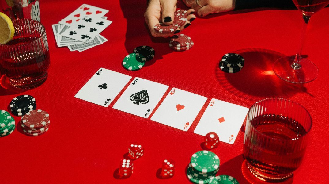 Κύκλωμα «μαϊμού» επενδύσεων σε καζίνο: O «αρχηγός» δήλωνε ετήσιο εισόδημα 12.000 -  Άνεργος ο «υπαρχηγός»