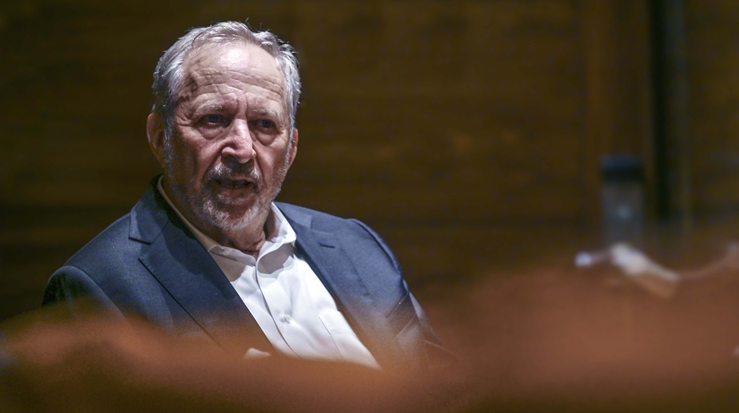 Λάρι Σάμερς