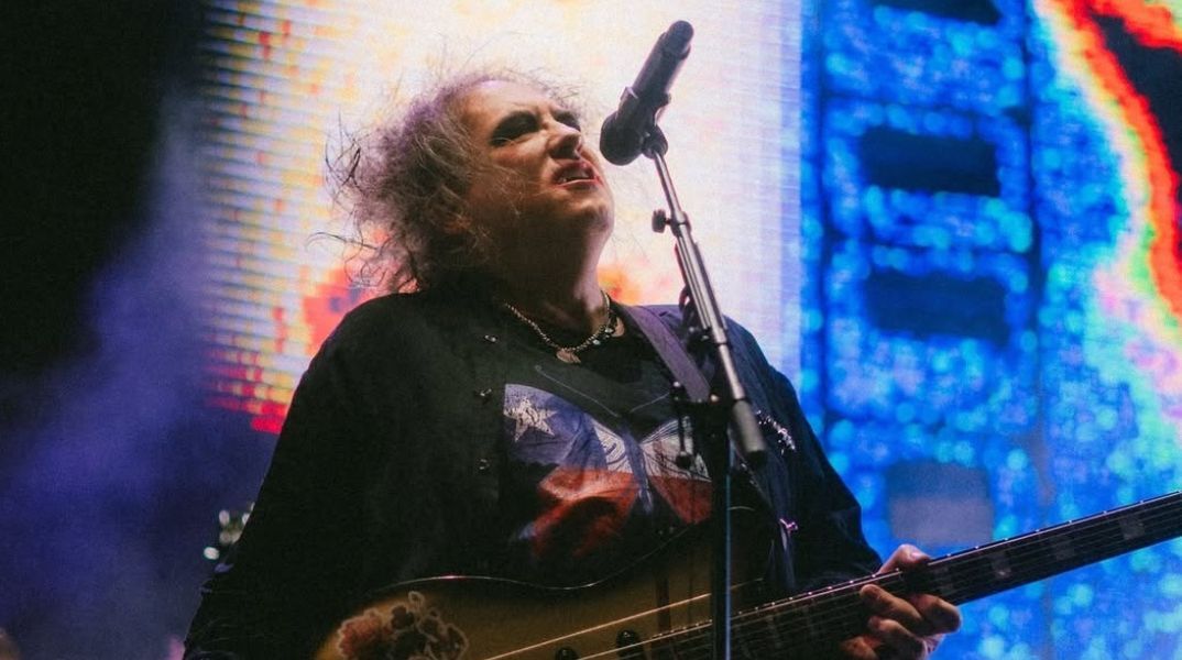 Οι Cure κυκλοφόρησαν το τρέιλερ για τη live ταινία «The Show of a Lost World» - Από 11 Δεκεμβρίου στους κινηματογράφους, με 31 τραγούδια και σπάνιο υλικό.