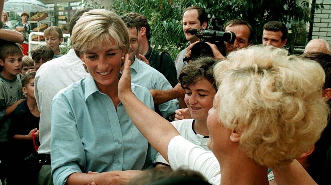 Βρετανία: Νέο βιβλίο καταγγέλλει το BBC για «συγκάλυψη» στην υπόθεση της συνέντευξης της Νταϊάνα