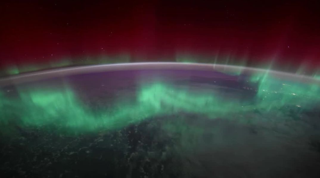 Η αστροναύτης της NASA, Ζένα Κάρντμαν, κατέγραψε σε εντυπωσιακό βίντεο το Βόρειο Σέλας από τον Διεθνή Διαστημικό Σταθμό