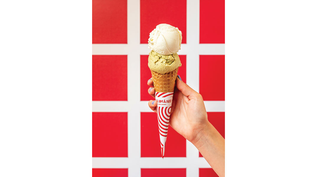 LUKUMAΔΕΣ GREEK DESSERT