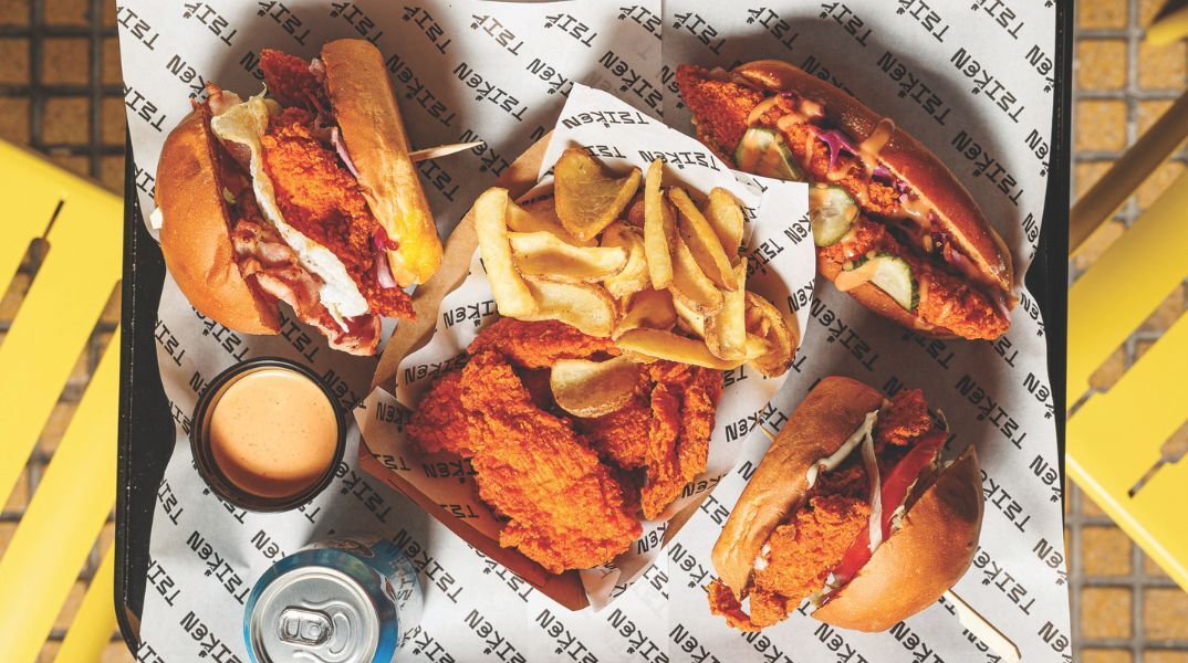 Τσίκεν The Van