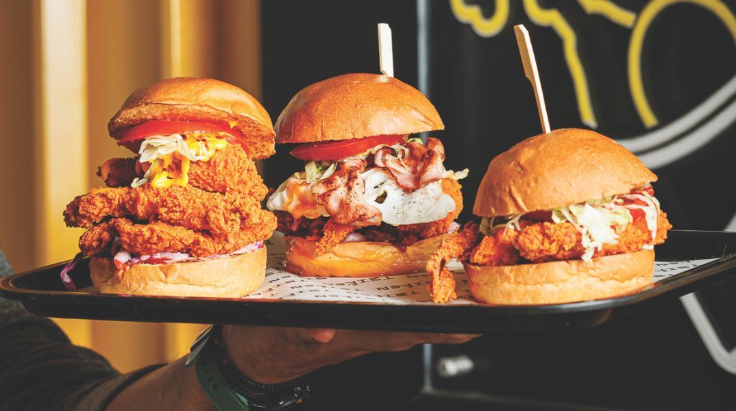 Τσίκεν The Van