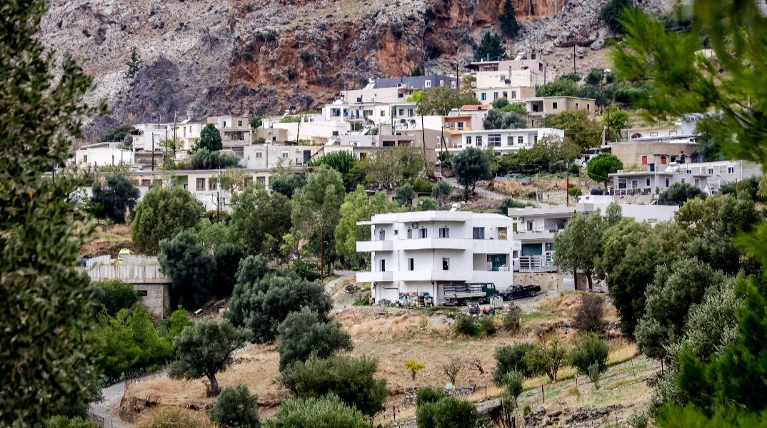 Βορίζια: Επέστρεψαν στο σχολείο τα παιδιά μετά το φονικό - Τι λέει καθηγητής Ψυχιατρικής