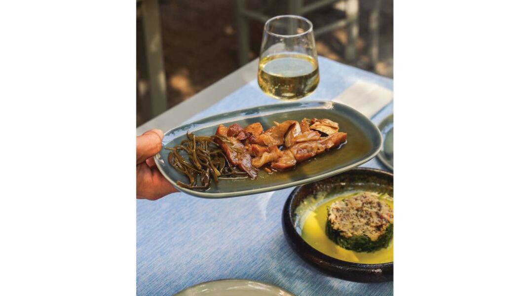 Οι ιστορίες του μπάρμπα ανταμώνουν τον Βλάσση