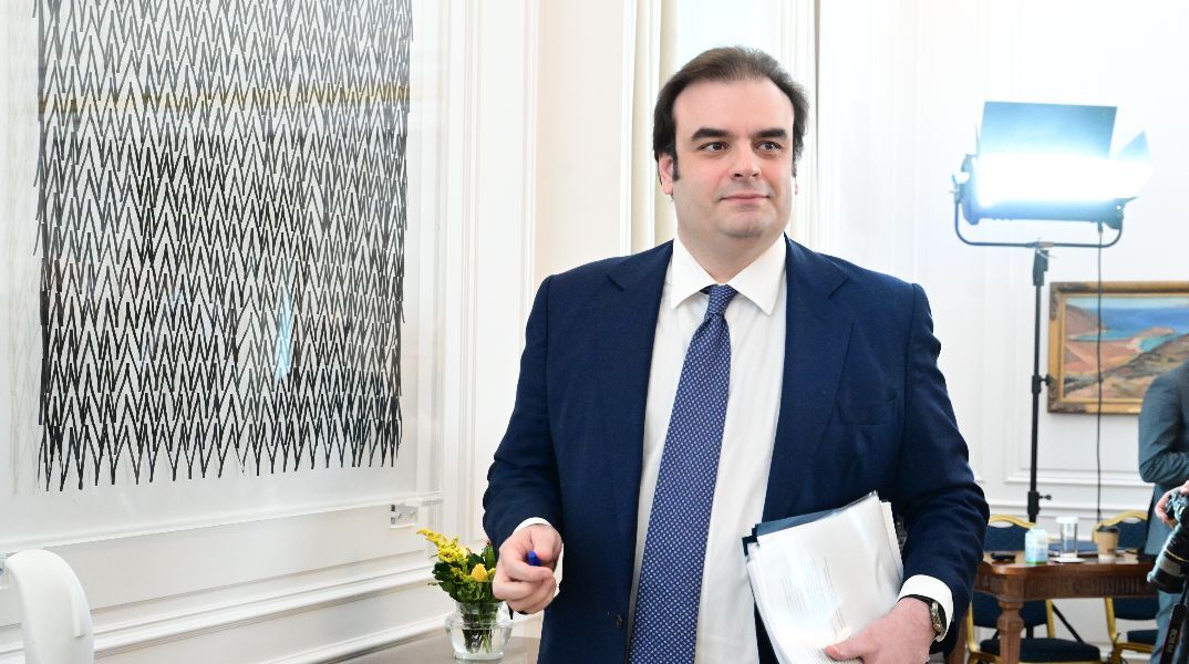 Πιερρακάκης στους Irish Times: Αλλάζουμε την οικονομία με τεχνολογία, ταλέντο και σταθερότητα