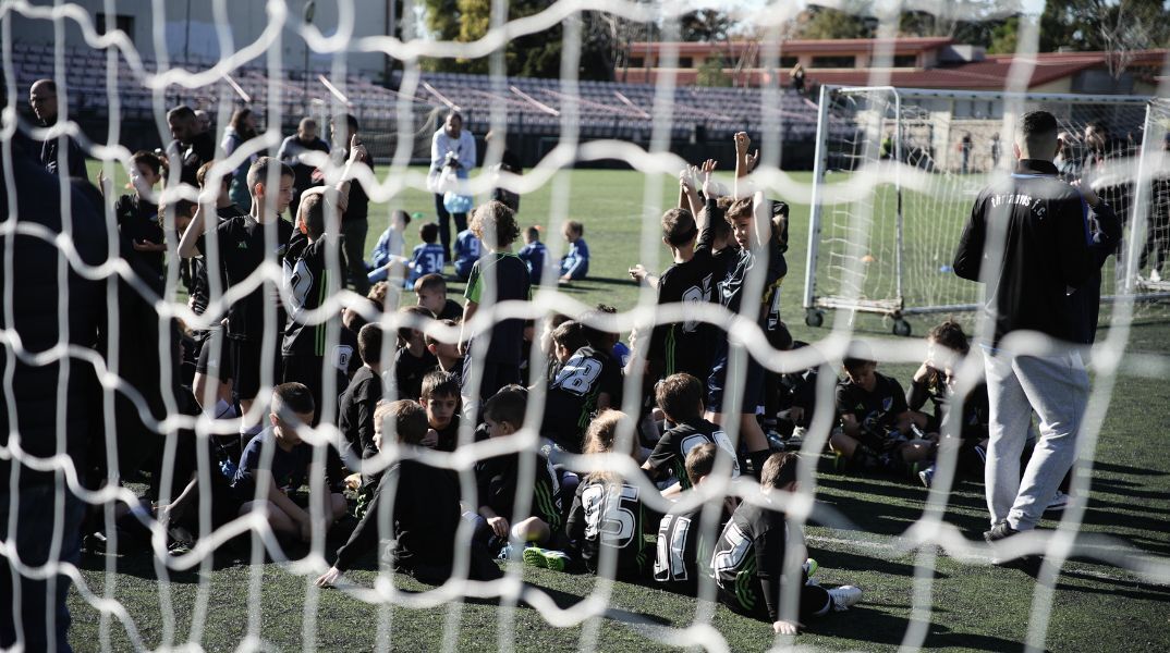 Δήμος Αθηναίων: Με 1,2 εκατ. ευρώ ανακατασκευάζεται το γήπεδο στο Γουδή - Δούκας: Ενισχύουμε τον ερασιτεχνικό αθλητισμό, στηρίζουμε τις ομάδες της πόλης