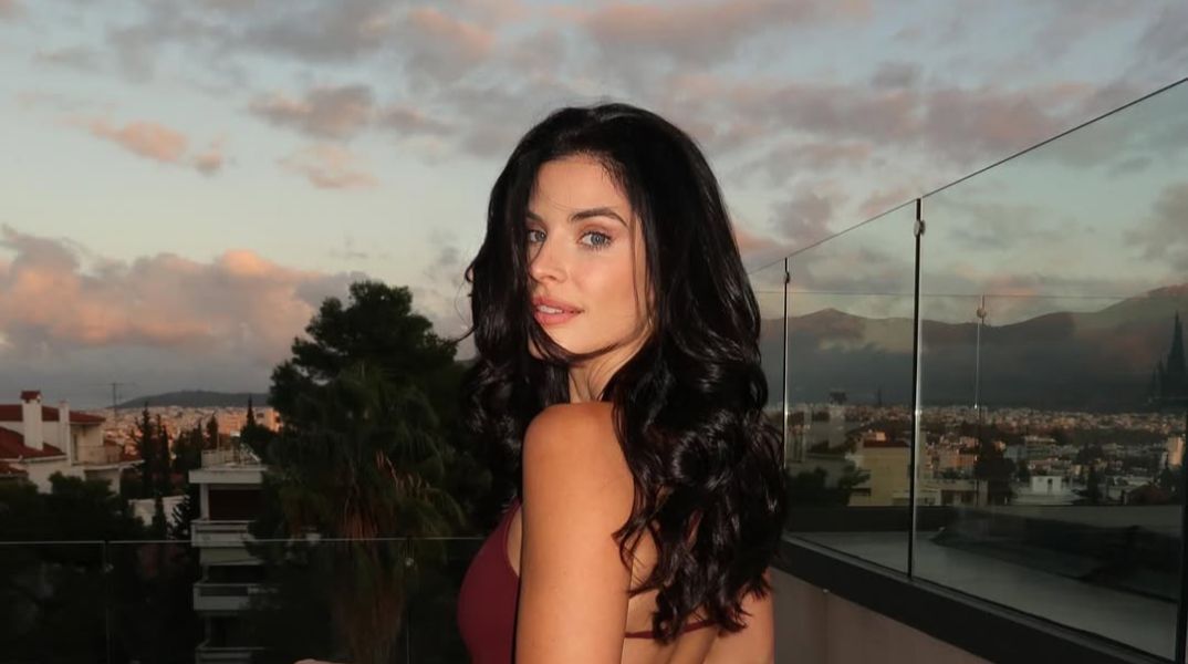 Χριστίνα Μπόμπα: Πριν καν εμφανιστώ στην τηλεόραση, με έκραζαν όλοι ότι είμαι απαίσια