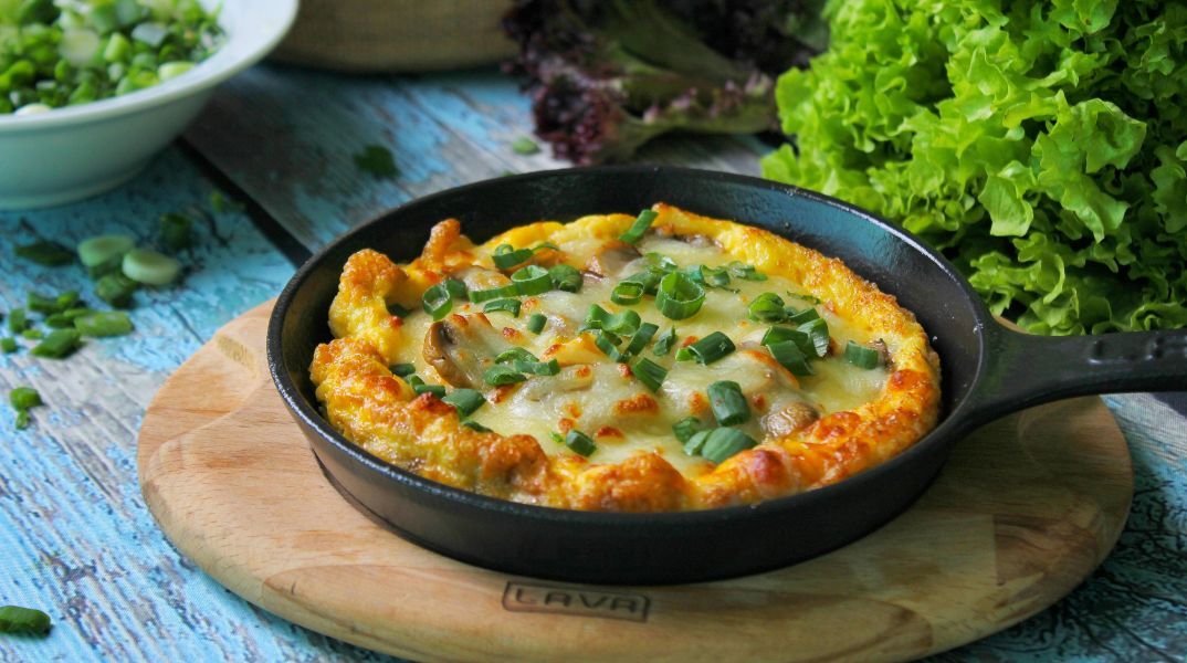 Frittata με μανιτάρια και μοτσαρέλα