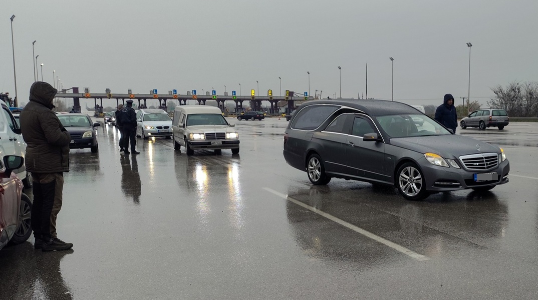 Νεκροφόρες