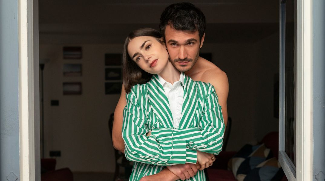 Emily in Paris: Το Netflix έδωσε στη δημοσιότητα το πλήρες τρέιλερ για την 5η σεζόν της σειράς - Η Λίλι Κόλινς μεταφέρεται στη Ρώμη για να ανοίξει νέο γραφείο