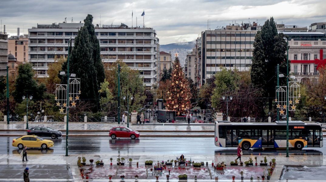 Καιρός: Σήμερα Κυριακή 7 Δεκεμβρίου αναμένονται βροχές και καταιγίδες σε ανατολικά και νότια - Άνεμοι έως 6 μποφόρ και θερμοκρασίες έως 19°C