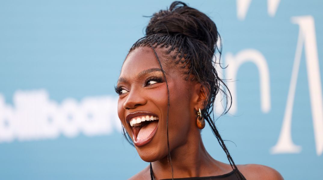 TikTok: Aνακοίνωσε τα μουσικά highlights του 2025 - KATSEYE, Connie Francis και Doechii πρωταγωνιστούν στις τάσεις της χρονιάς στην πλατφόρμα