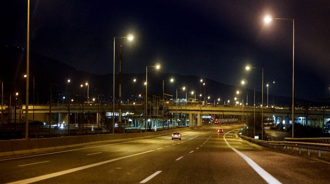 Αττική Οδός: Ανακοίνωσε αυξήσεις στα διόδια για το 2026 - Πόσο θα πληρώνουν τα ΙΧ