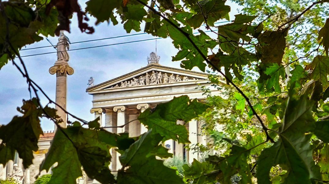 Αίθριος καιρός σήμερα, Πέμπτη 11 Δεκεμβρίου 2025, με τη θερμοκρασία να φτάνει τοπικά τους 21°C - Η πρόγνωση από το meteo και την ΕΜΥ