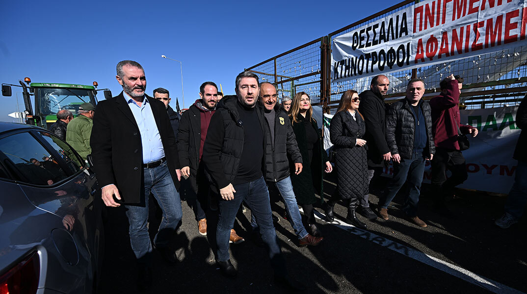 Όταν ο Ανδρουλάκης αντιγράφει την Παπαρήγα