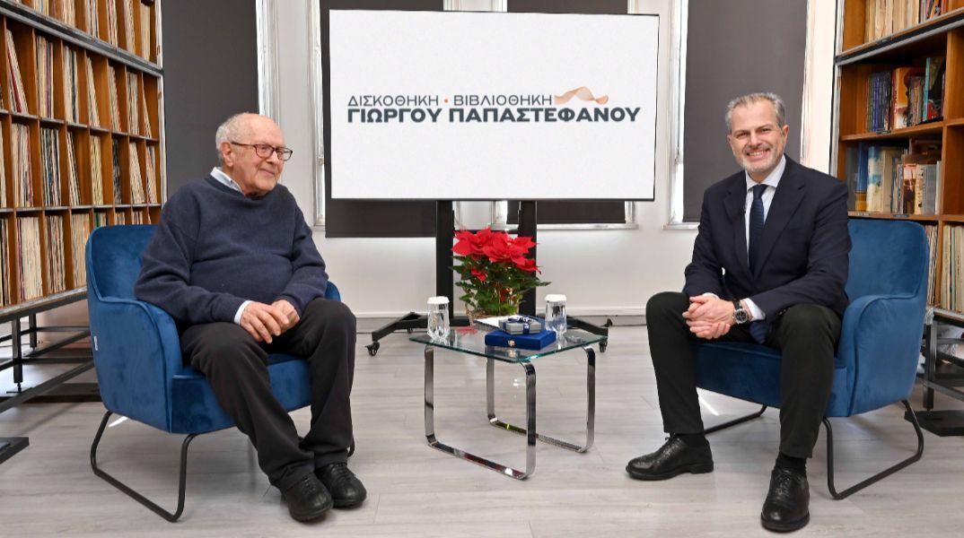 Σε αίθουσα Γιώργου Παπαστεφάνου μετονομάζεται η ταινιοθήκη της ραδιοφωνίας στο Ραδιομέγαρο της Αγίας Παρασκευής