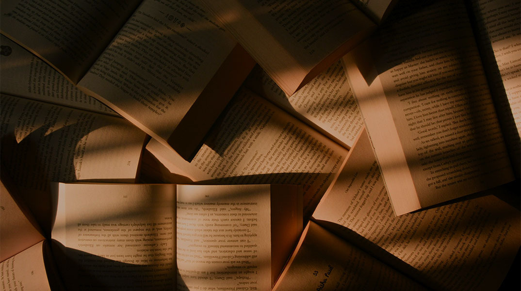 Τα βιβλία που ανυπομονώ να διαβάσω στις γιορτές των Χριστουγέννων