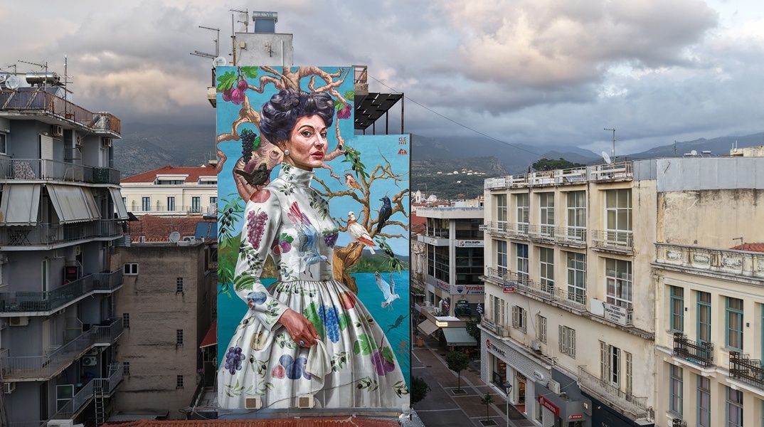 Η τοιχογραφία «Καλαμάτα» του Κλεομένη Κωστόπουλου αναδείχθηκε η καλύτερη στον κόσμο για τον Νοέμβριο του 2025