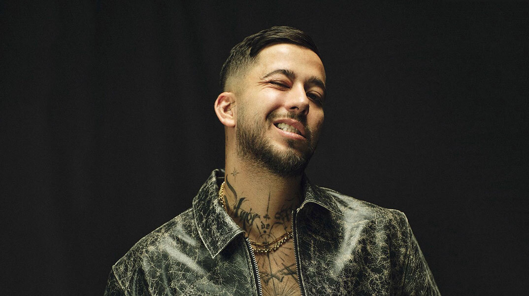 Mahmut Orhan Live in Athens