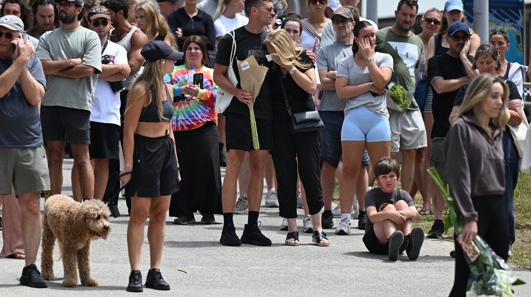 Η Αυστραλία προωθεί «αυστηρότερους νόμους για τα πυροβόλα όπλα» μετά την τρομοκρατική επίθεση στο Σίδνεϊ