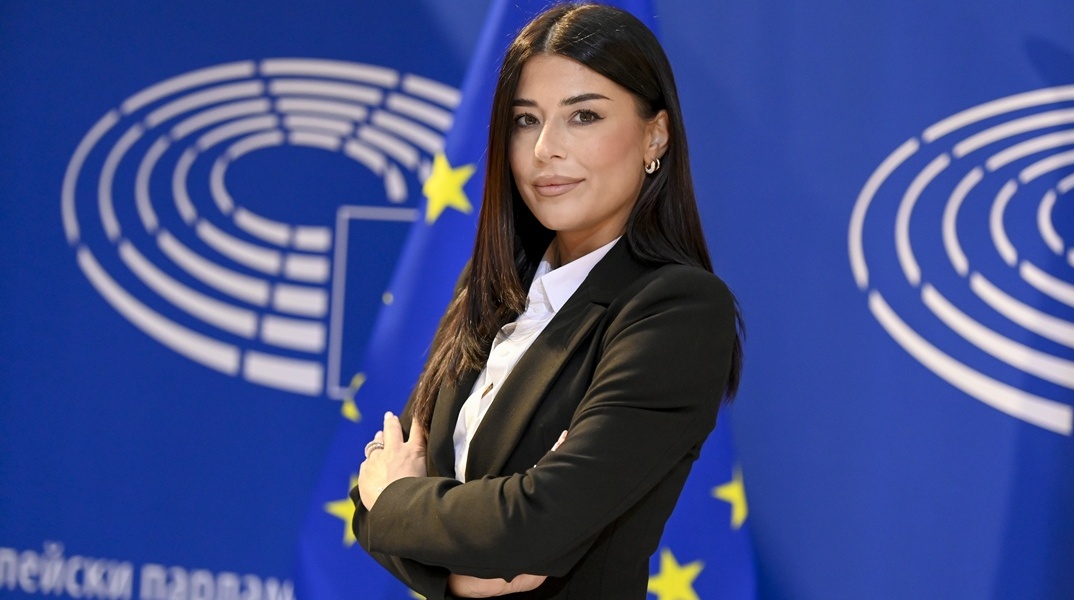 Αφροδίτη Λατινοπούλου