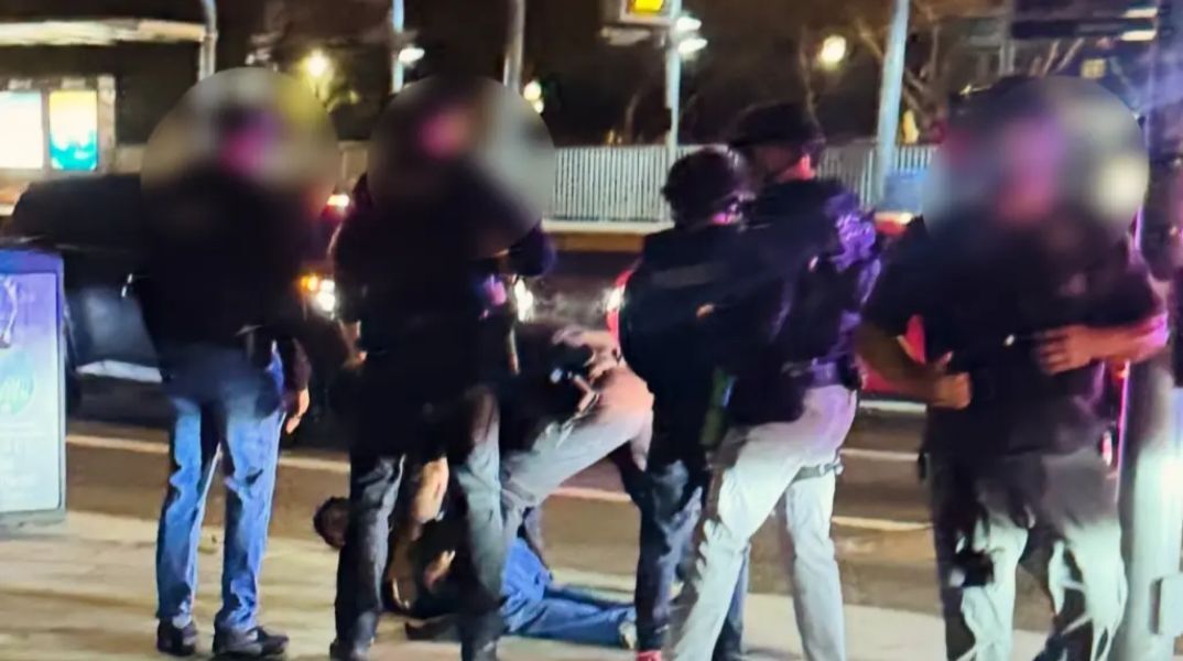 Οικογενειακό θρίλερ στο Χόλιγουντ: Η στιγμή της σύλληψης του Νικ Ράινερ και ο καβγάς πριν το στυγερό έγκλημα