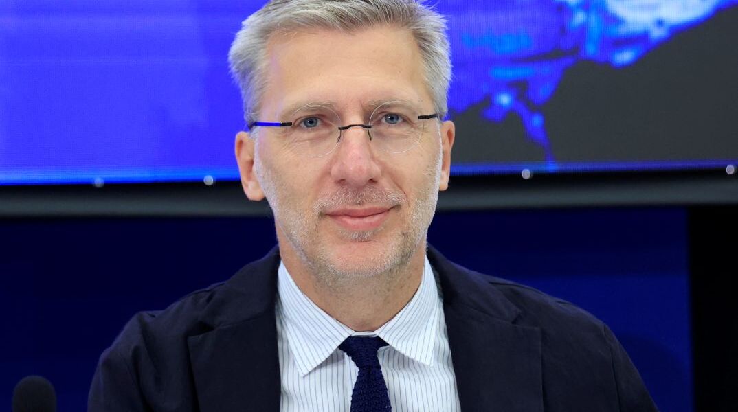 O Άκης Σκέρτσος