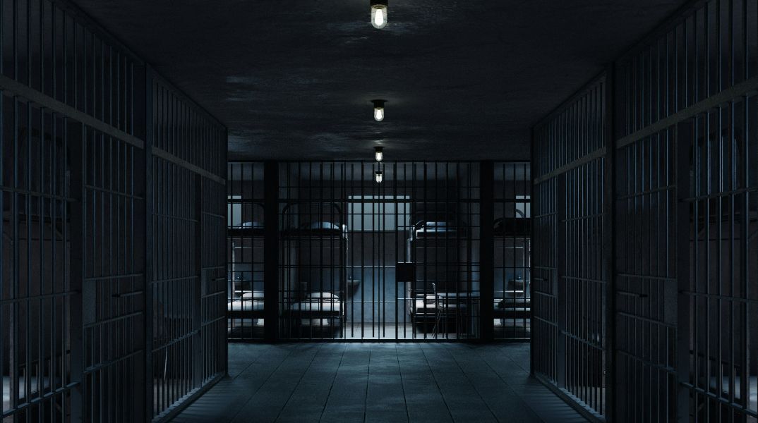 Μόνες και φοβισμένες: Η σκληρή πραγματικότητα για τις γυναίκες που γεννούν στη φυλακή