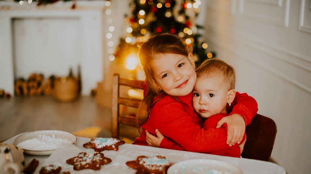 Πώς να αποφύγετε τους παιδικούς τραυματισμούς στο σπίτι τα Χριστούγεννα