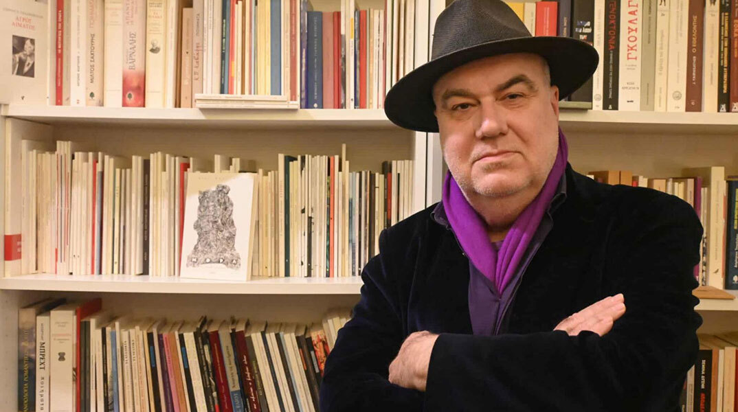 Βασίλης Χατζηϊακώβου: «Στη δεκαετία του ’80 στη Σόλωνος δεν κανονιζόταν κάτι – συνέβαινε»