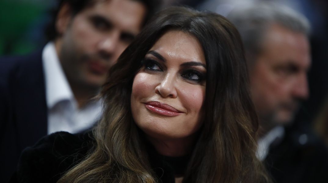 Η Κίμπερλι Γκιλφόιλ βρέθηκε στο ΟΑΚΑ για το Παναθηναϊκός-Χάποελ Τελ Αβίβ, παρακολουθώντας τον αγώνα από τις θέσεις δίπλα στο παρκέ μαζί με τον γιο της.