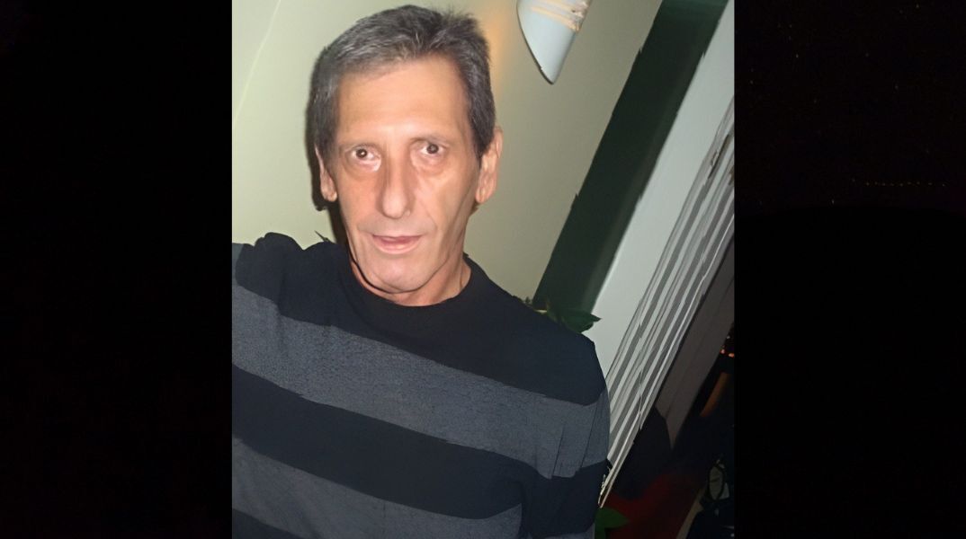 Πέθανε σήμερα σε ηλικία 67 χρόνων ο δημοσιογράφος της ΕΡΤ Ξενοφών Ζηκίδης, σύμφωνα με ανακοίνωση που εξέδωσε το Διοικητικό Συμβούλιο της ΕΣΗΕΑ.