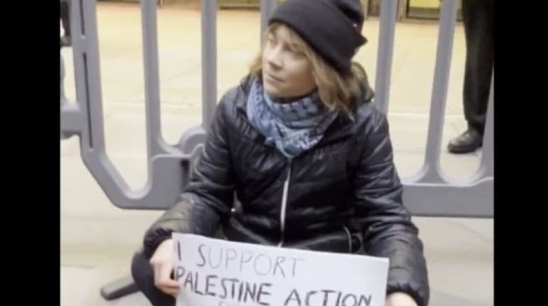 H Γκρέτα Τούνμπεργκ λίγο πριν τη σύλληψή της