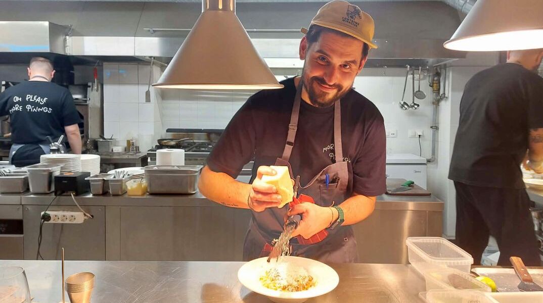 Το ολοκαίνουργιο More Φίλings στο Κουκάκι είναι ένα εστιατόριο για να περάσεις καλά