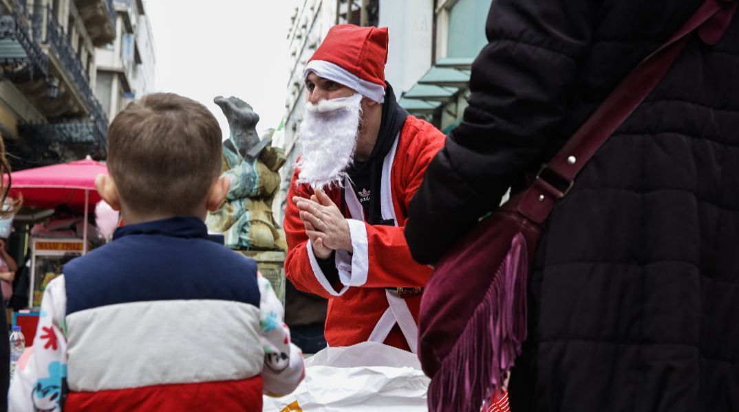 Aνοιχτά καταστήματα και σούπερ μάρκετ σήμερα - Τι ώρα κλείνουν