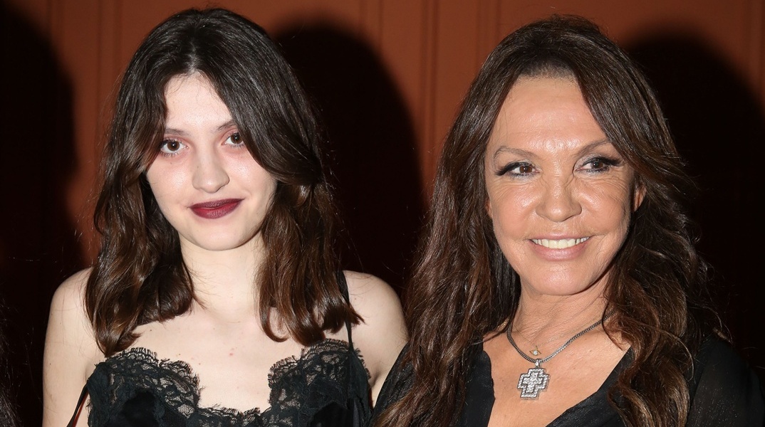 Η Βάνα Μπάρμπα με την κόρη της, Φαίδρα