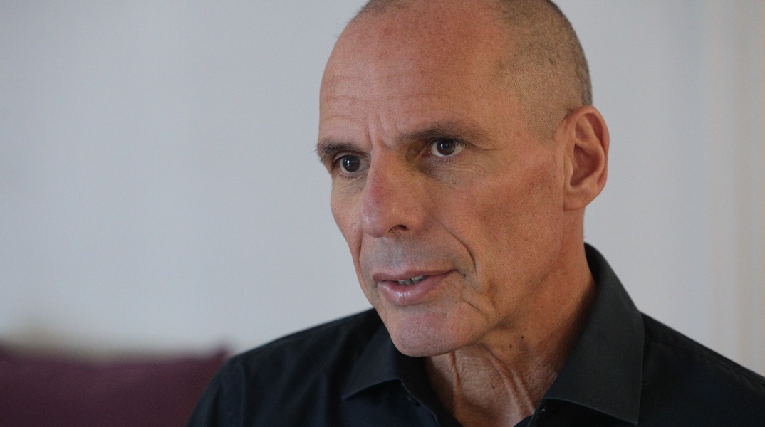 Γιάνης Βαρουφάκης