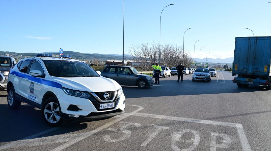 ΕΛΑΣ για αγροτικά μπλόκα: Δεν υπάρχει ολική διακοπή κυκλοφορίας στο εθνικό οδικό δίκτυο