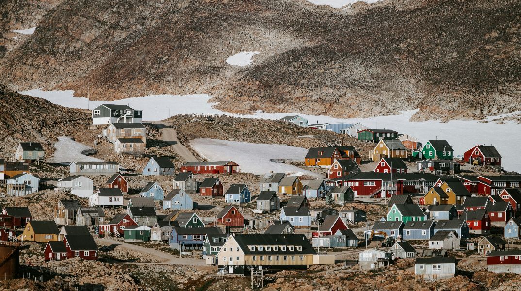 Reuters: Ο Τραμπ «προσφέρει» 100.000 δολάρια στους Γροιλανδούς για να ενταχθούν στις ΗΠΑ