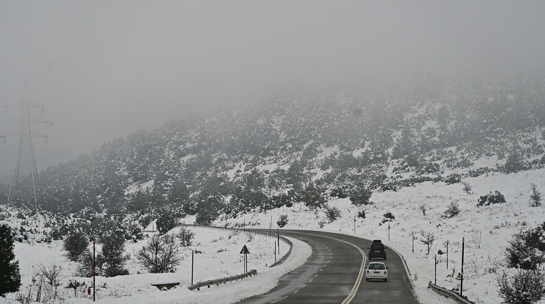 Χιόνια στα Βίλια Αττικής