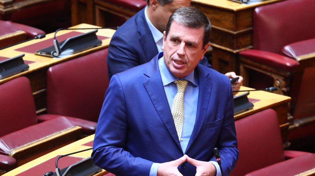 Καιρίδης για Δένδια: Δεν έχει καμία δουλειά ο υπουργός να παρεμβαίνει σε κοινοβουλευτικό διάλογο