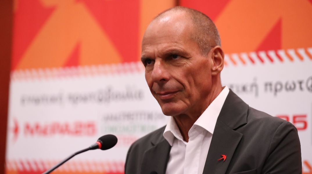 Το επεισόδιο on air με τον Βαρουφάκη για τα ναρκωτικά και η ανάρτηση-παράπονο «για τη σιωπηλή άδεια προς τον καθένα να με κακοποιεί»