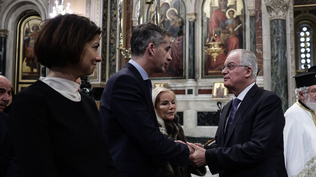 Μπακογιάννης για θύματα τρομοκρατίας: Ποτέ ξανά - Οι κατά συρροή δολοφόνοι δεν δρούσαν στο κενό