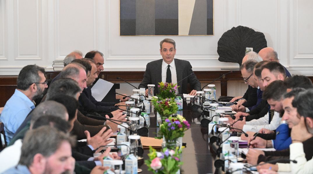 Αγρότες μετά τη συνάντηση με Μητσοτάκη: «Συνεχίζουμε τις κινητοποιήσεις»